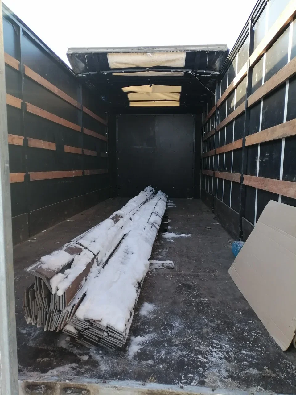 Грузоперевозки